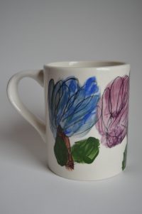 Flower mug by Maria Fulchino