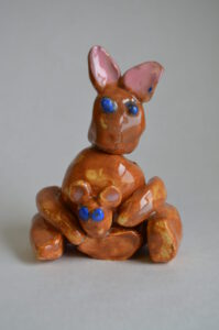Heather Osborn. Kangaroo. Ceramic. 2016.